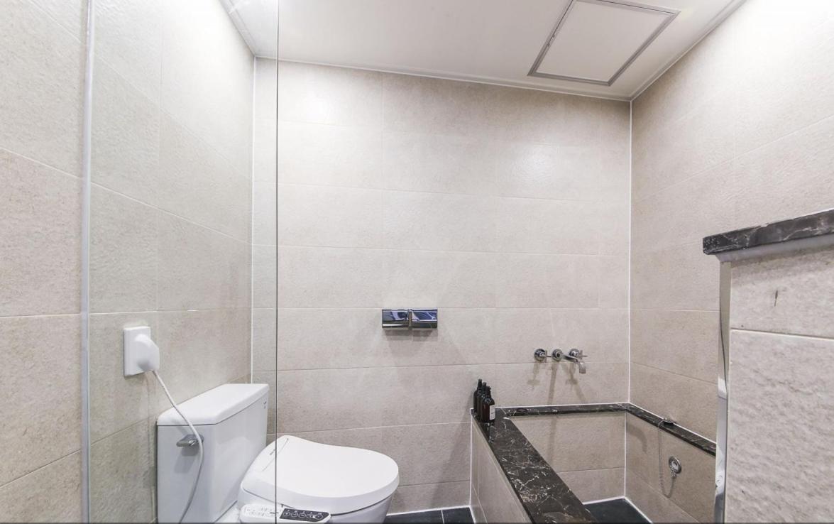 Brown Dot Hotel Gwangan Beach Μπουσάν Εξωτερικό φωτογραφία